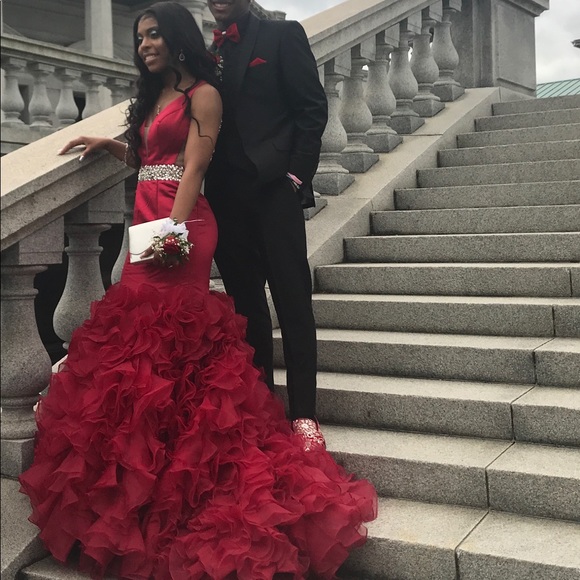 Prom Dress - Picture 2 of 4